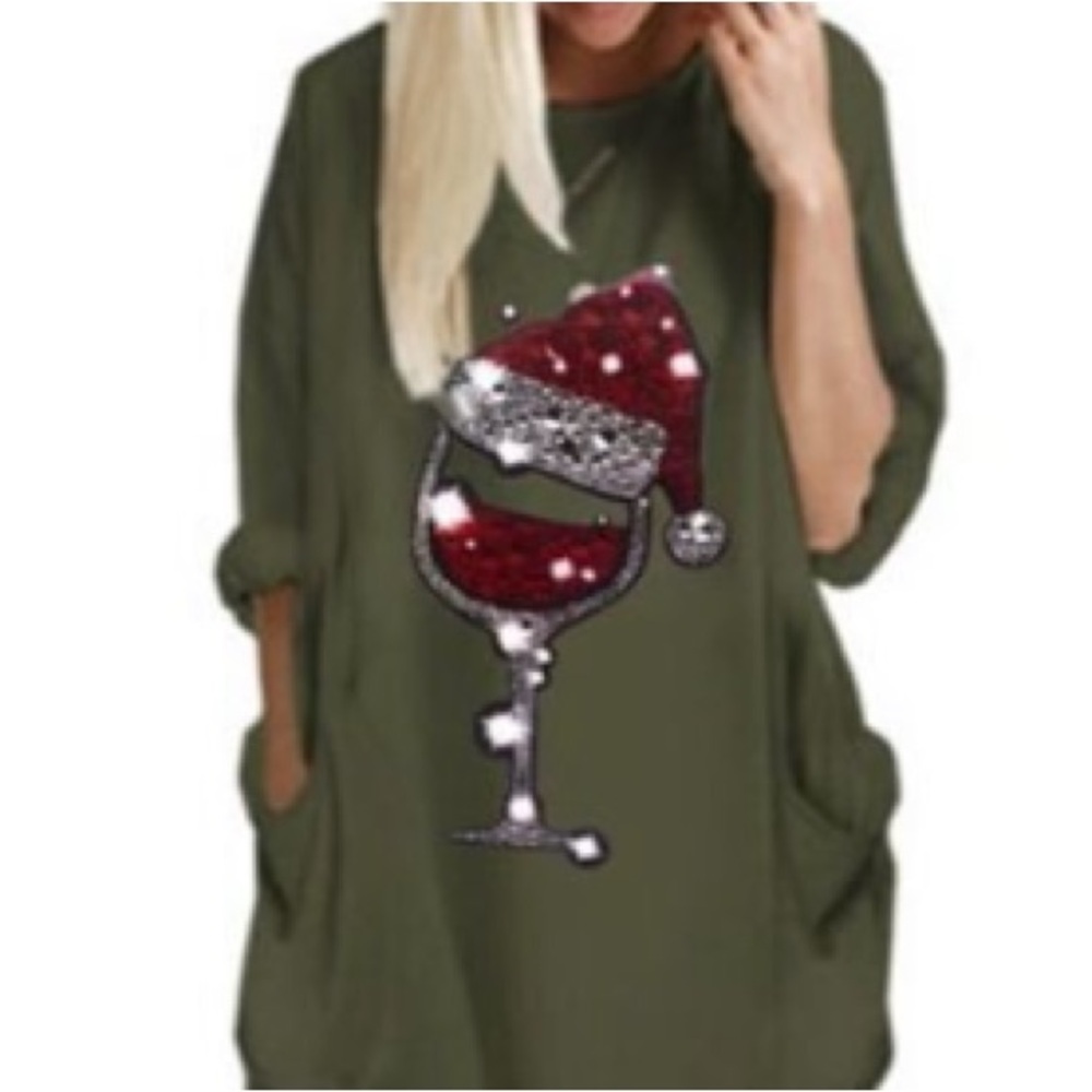 3/$20 NWOT Women’s Green Christmas Wine oversized lightweight dress nightshirt - Picture 2 of 7
